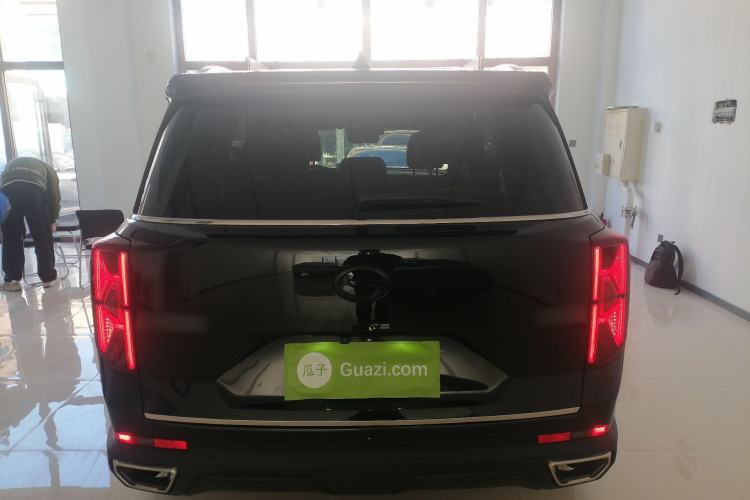 Used GAC Trumpchi GS8 2024 Linghang Series 2.0 TGDI Two-Wheel Drive Luxury Smart Connectivity Version
