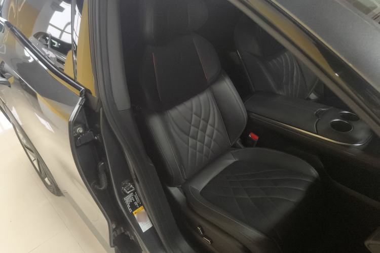 Used  S07 2023 200Max Range-Extended Version