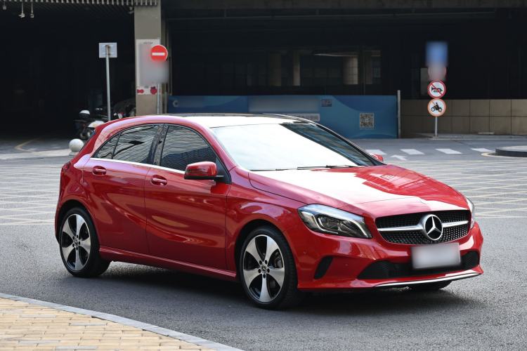 Used Mercedes-Benz A-Class (Import) 2018 A 200 Fashion Model

