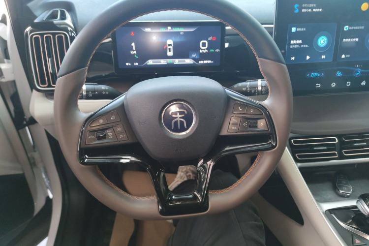 Used BYD Song Pro New Energy 2023 Champion Edition DM-i 110KM Excellence Model
