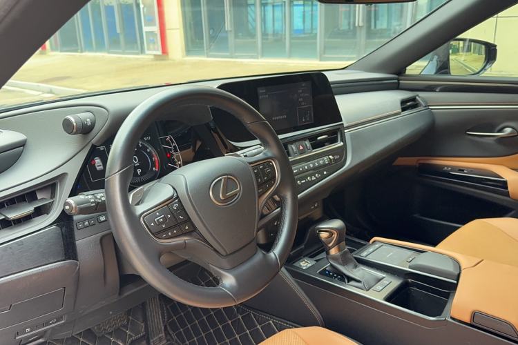 Used Lexus ES 2021 260 Excellence Edition