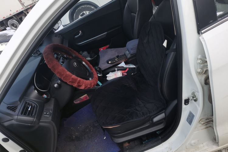 Used Kia K2 2015 Sedan 1.4L MT GLS
