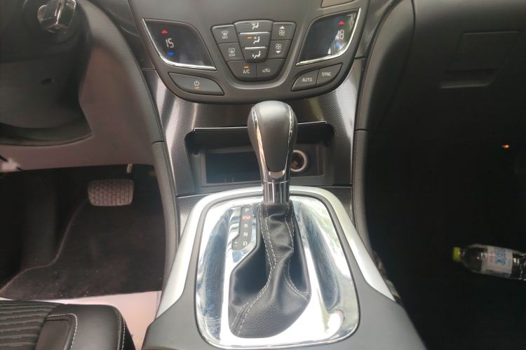 Used Buick Regal 2015 1.6T Leading Technology Model
