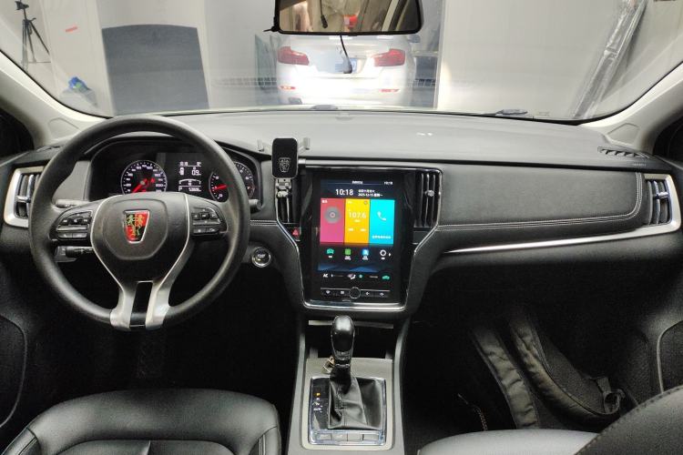 Used Roewe i6 2020 PLUS 1.6L CVT 4G Connected Glory Flagship Edition
