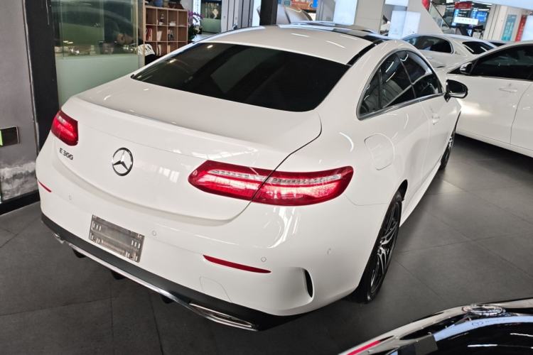 Used Mercedes-Benz E-Class (Import) 2017 E 300 Coupe