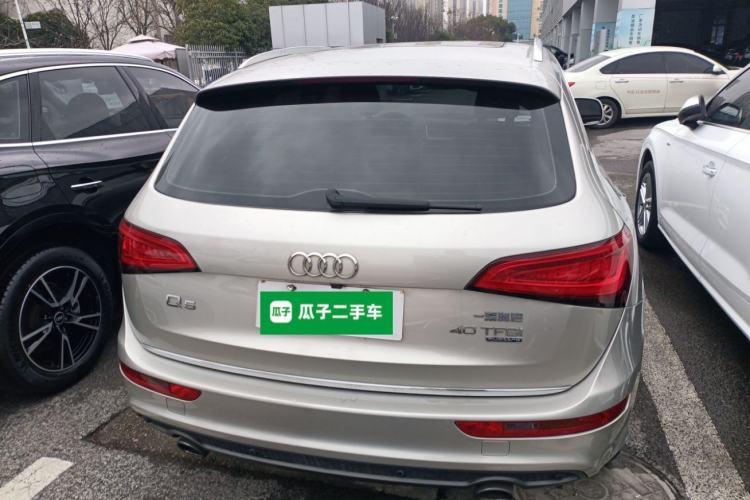 Used Audi Q5 2017 Plus 40 TFSI Ambition Model
