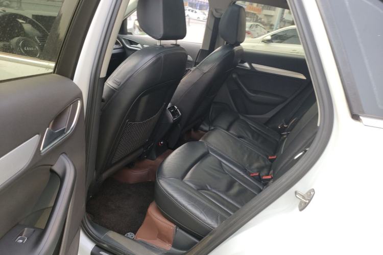 Used Audi Q3 2015 30 TFSI Comfort Model