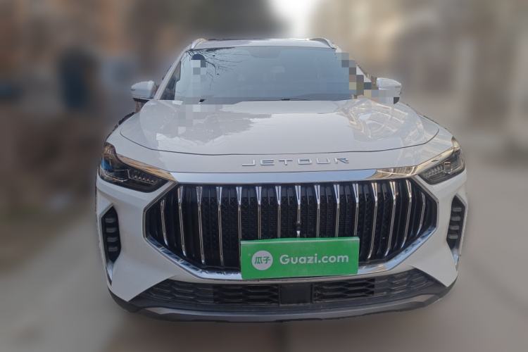 Used JETOUR X70 PLUS 2023 1.5T DCT Brave PLUS 7-Seater
