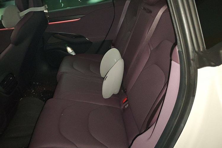 Used  SU7 2024 Rear-Drive Long-Range Intelligent Driving Version
