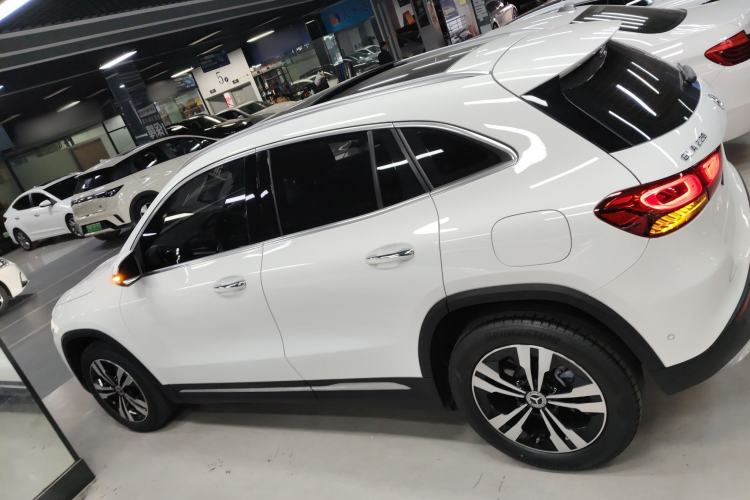 Used Mercedes-Benz GLA 2023 GLA 220
