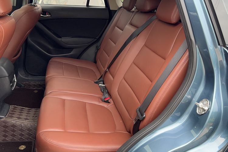 Used Mazda CX-5 2015 2.0L Automatic Two-Wheel Drive Urban Version
