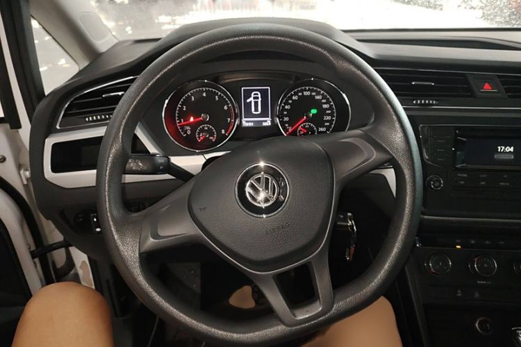 Used Volkswagen Touran 2018 Volkswagen Touran L 280TSI DSG Style Edition 7 Seats China VI Standard
