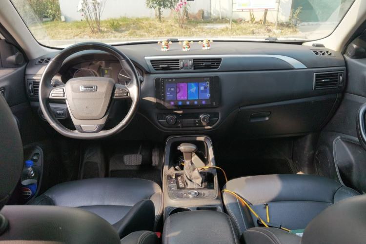 Used Qoros 5 2018 Revised Version 1.6T Automatic Leading Edition
