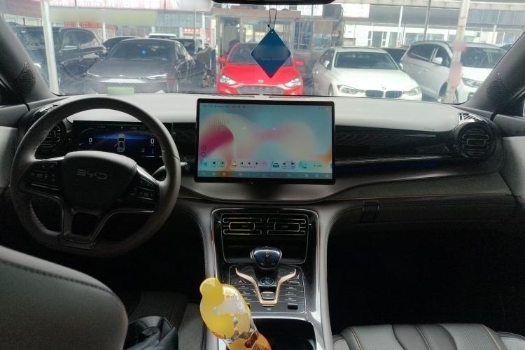 Used BYD Frigate 07 2024 HONOR Edition DM-i 100KM Luxury Model
