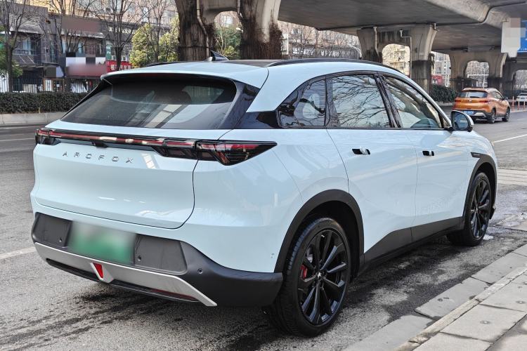 Used ARCFOX Alpha T5 2024 660 MAX
