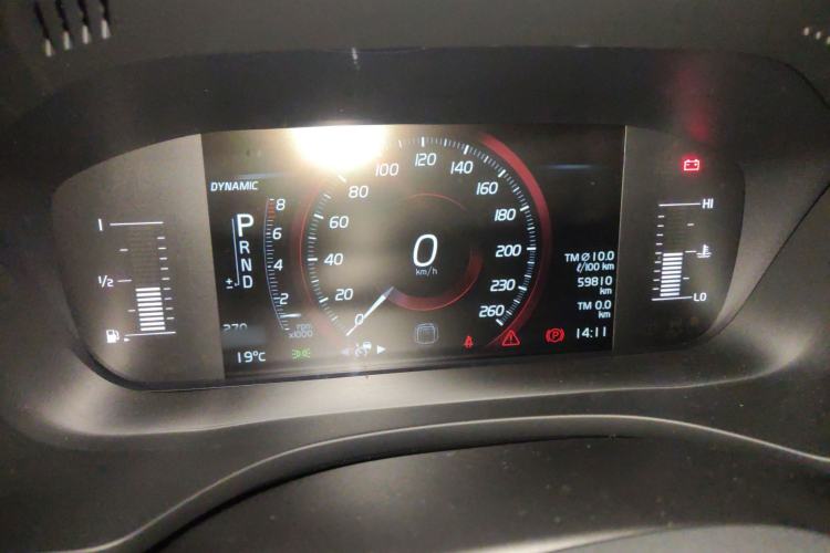 Used Volvo XC60 2021 T5 4x4 Smart Luxury Edition