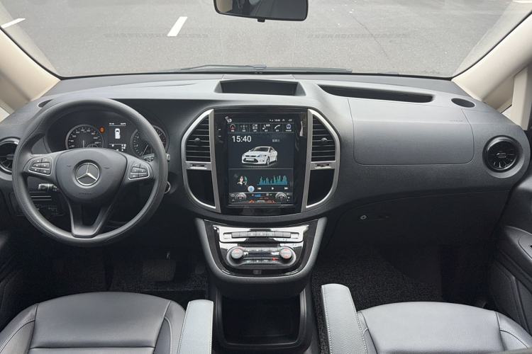 Used Mercedes-Benz Vito 2021 2.0T Elite Version 7 Seats
