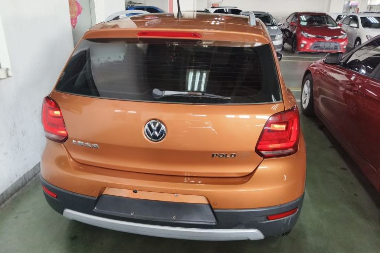 Used Volkswagen Polo 2014 1.6L Cross Polo Automatic