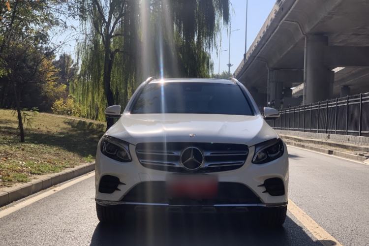 Used Mercedes-Benz GLC 2017 GLC 260 4MATIC Luxury Model