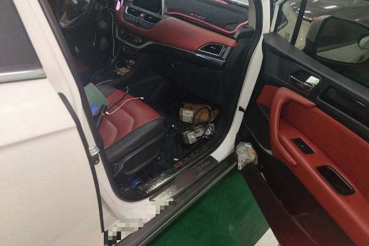 Used  Refine S3 2017 1.6L CVT Luxury Smart Model
