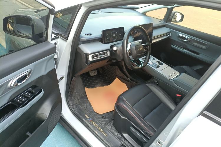 Used AION Y 2023 Plus 510 Enjoy Edition
