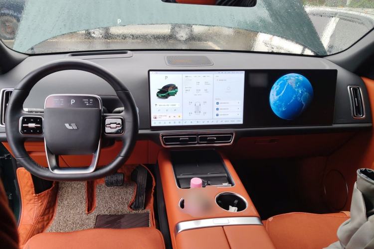 Used Li Auto L9 2022 Max model
