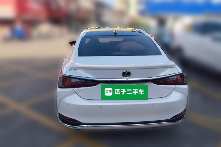 Used Lexus ES 2018 200 Excellence Edition China V Standard

