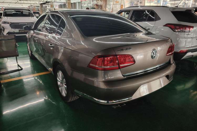 Used Volkswagen Magotan 2015 Facelift 1.8TSI Luxury Model
