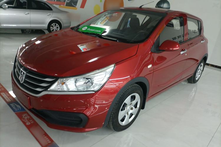Used Baojun 310 2016 1.2L manual Comfort trim level
