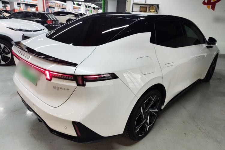 Used Lynk & Co 07 2024 EM-P 126 Long-Range Ultra
