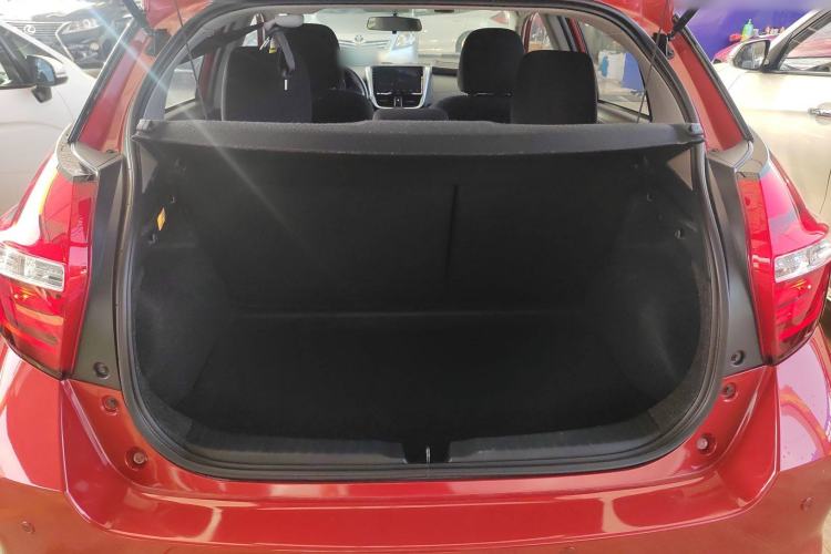 Used Toyota YARiS L 2019 1.5E CVT Dynamic Edition China VI compliant