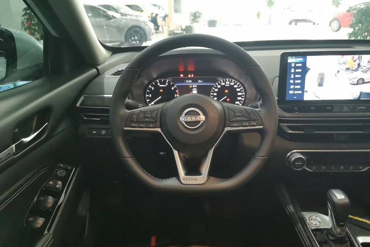 Used Nissan Teana 2022 2.0L XL-TLS Enjoyment Edition
