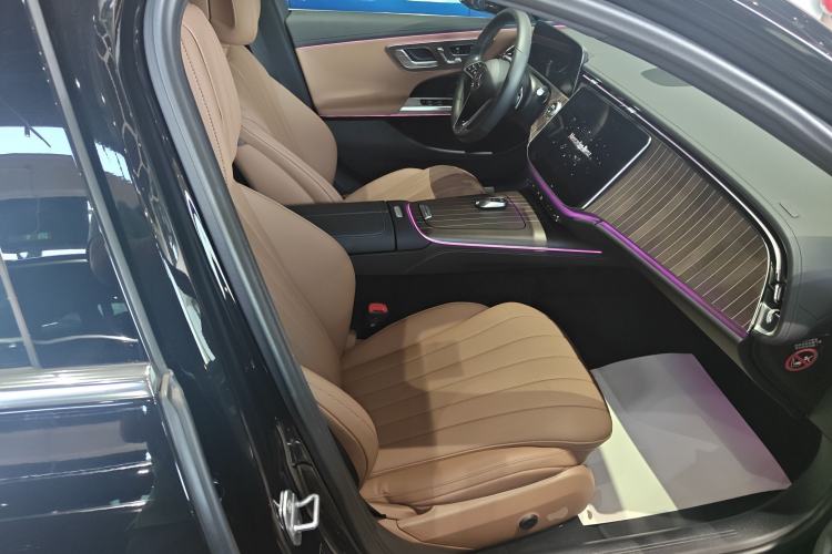 Used Mercedes-Benz E-Class 2024 E 300 L Stylish Model