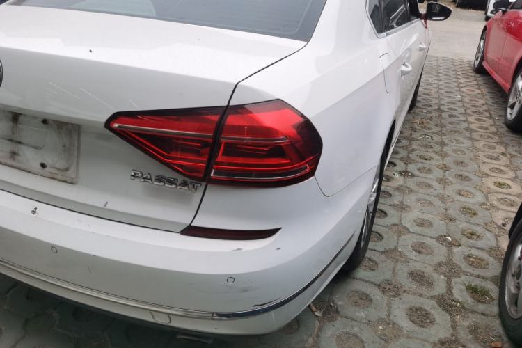 Used Volkswagen Passat 2016 330TSI DSG Luxury Edition