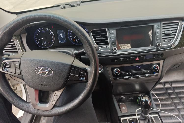 Used Hyundai Mistra 2014 1.8L Automatic Smart GLS