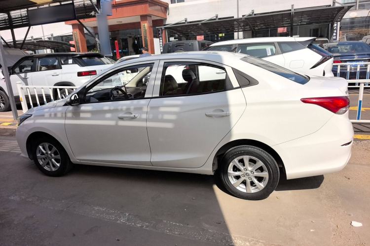 Used Changan Alsvin 2019 1.4L Manual Luxury Version China VI Standard

