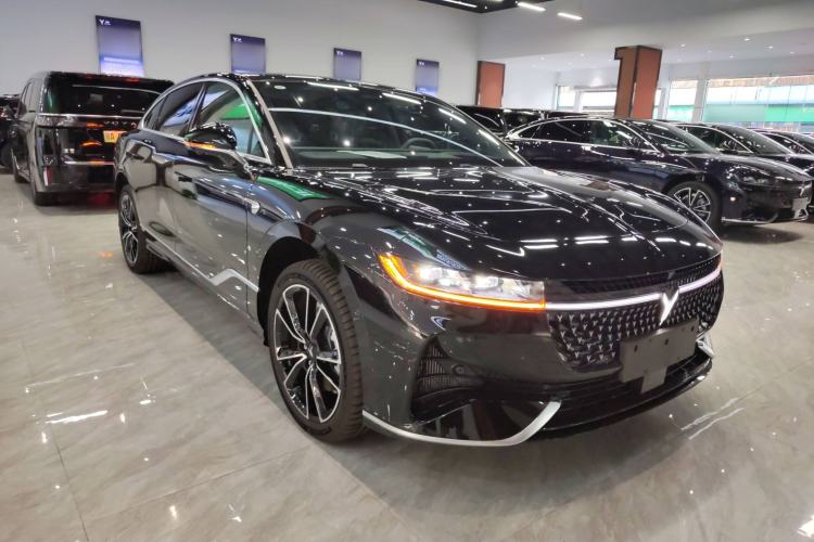 Used VOYAH PASSION 2024 PHEV Four-Wheel Drive Ultra-Long Range Flagship Model