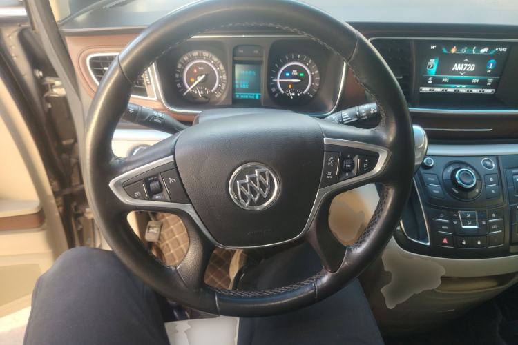 Used Buick GL8 2018 28T Luxury Model China VI Standard