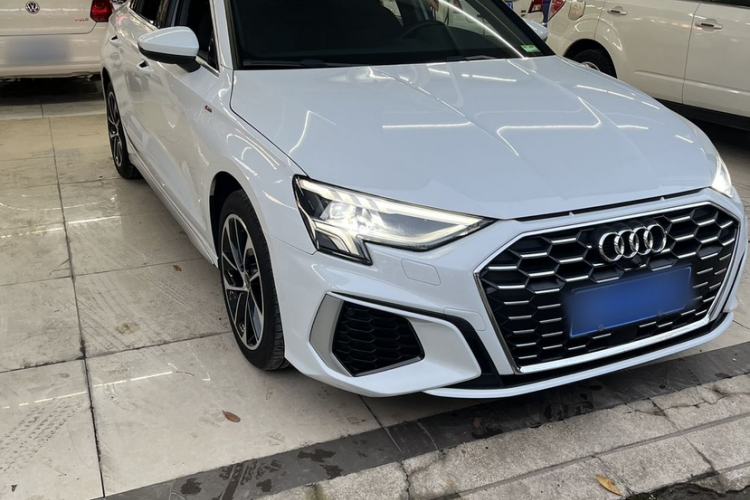 Used Audi A3 2023 Restyled A3L Limousine 35 TFSI Ambition Sport Edition
