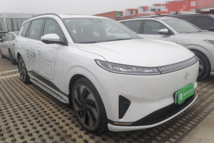 Used  eπ008 2025 210Max Range-Extended Version 5 Seats