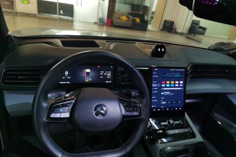 Used Nio ES8 2020 580 km Range Signature Edition Six-Seater Version
