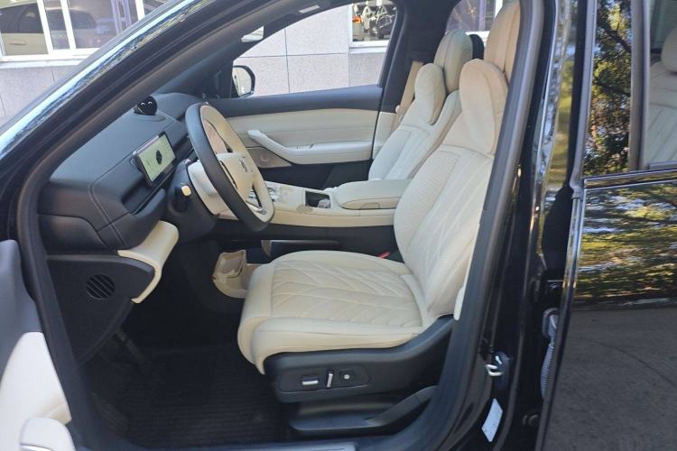 Used Nio ES6 2025 75 kWh
