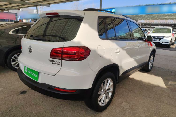 Used Volkswagen Tiguan 2016 280TSI Automatic Two-Wheel-Drive Silk Road Style Edition