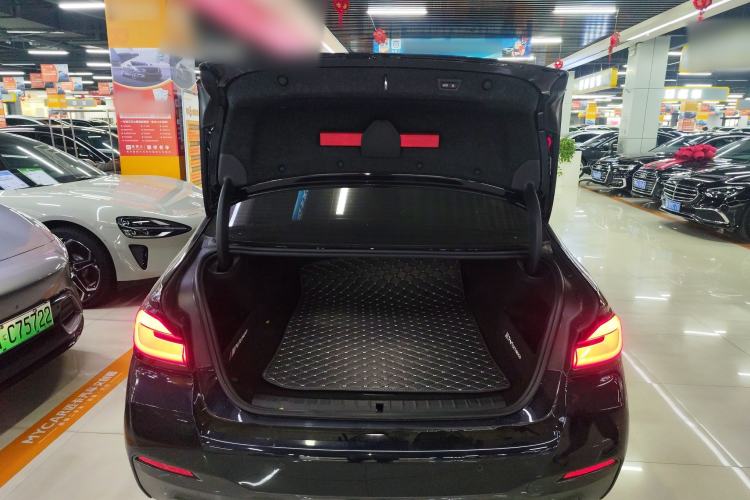 Used BMW 5 Series New Energy 2022 Second Facelift 535Le M Sport Package
