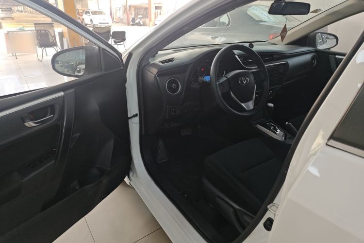 Used Toyota Corolla 2017 Revised Version 1.2T S-CVT GL