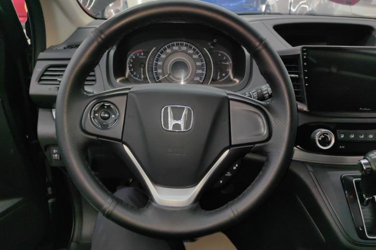 Used Honda CR-V 2016 2.0L two-wheel drive Urban Edition
