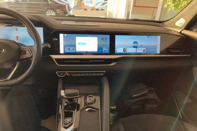 Used Geely Auto Monjaro L 2024 2.0TD High-Power Automatic Two-Wheel Drive Skyline Edition