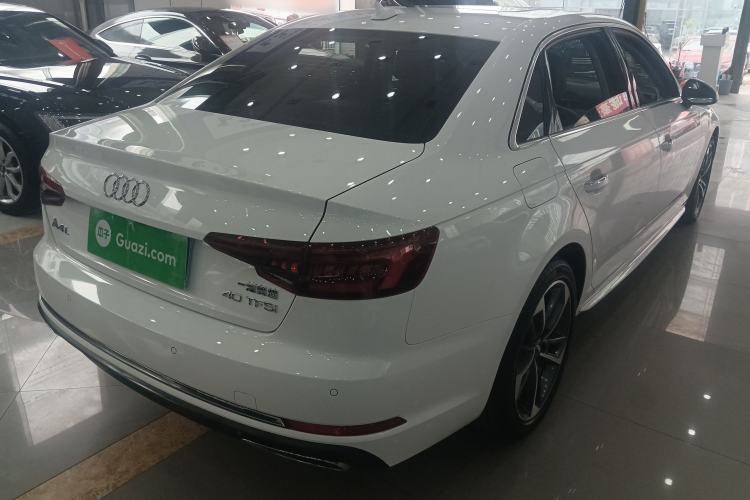 Used Audi A4L 2019 40 TFSI Ambition Version China V