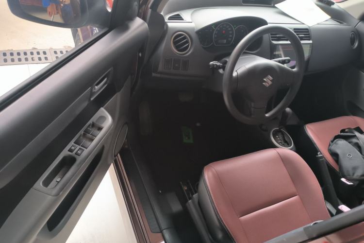 Used Suzuki Swift 2014 1.5L Automatic Fashion Edition