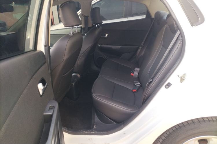 Used Kia K2 2015 Sedan 1.4L Automatic GLS
